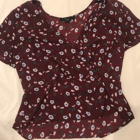 Red bouse🥀 - Picture 2 of 4